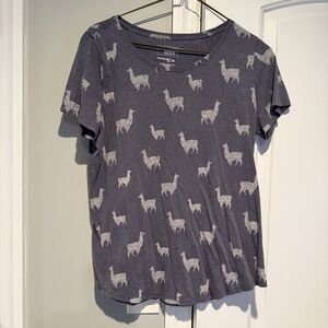 Gray and White Alpaca Sonoma Tshirt